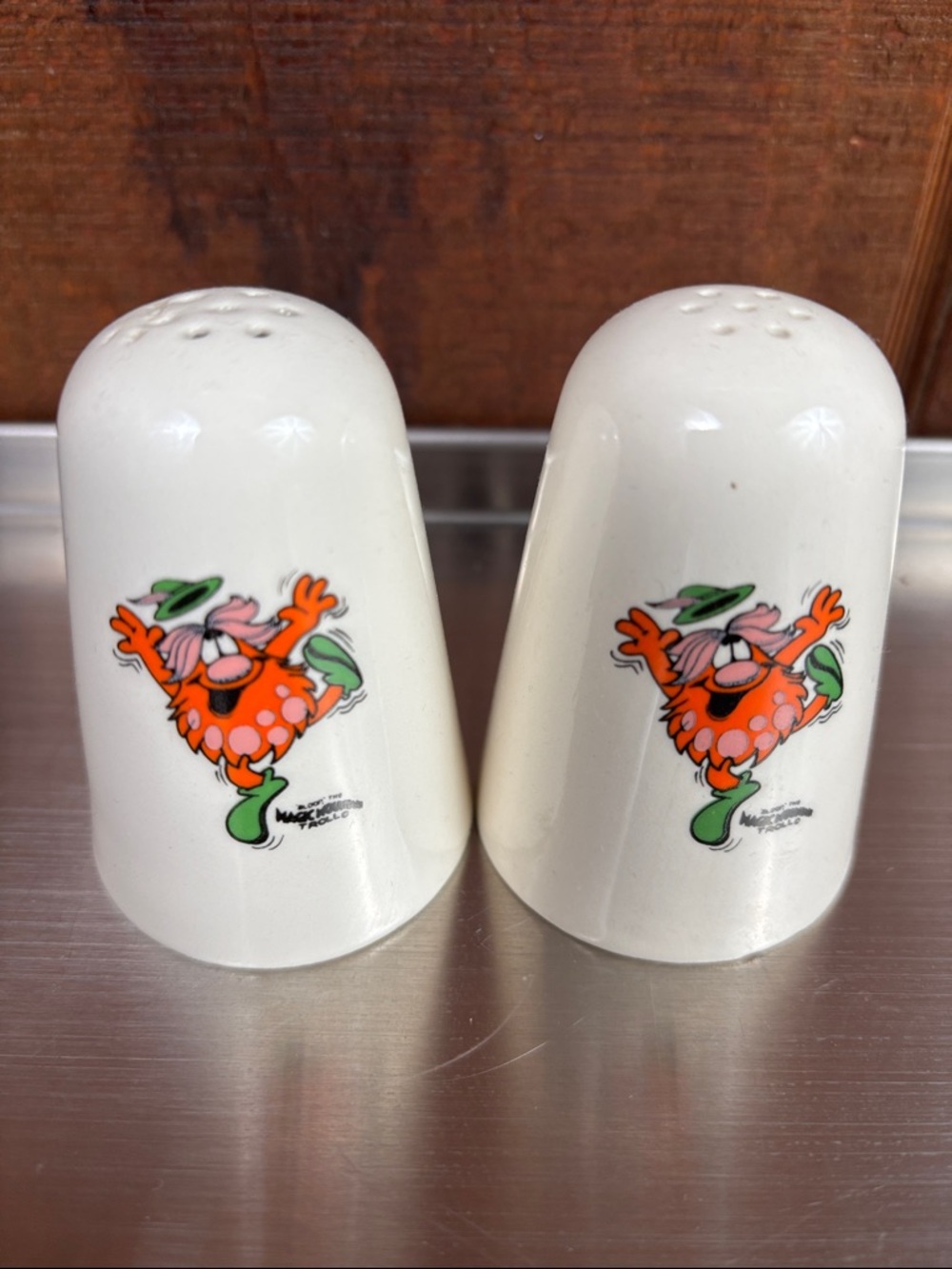 Vintage Six Flags Magic Mountain Park Trolls Souvenir Salt & Pepper Shakers
